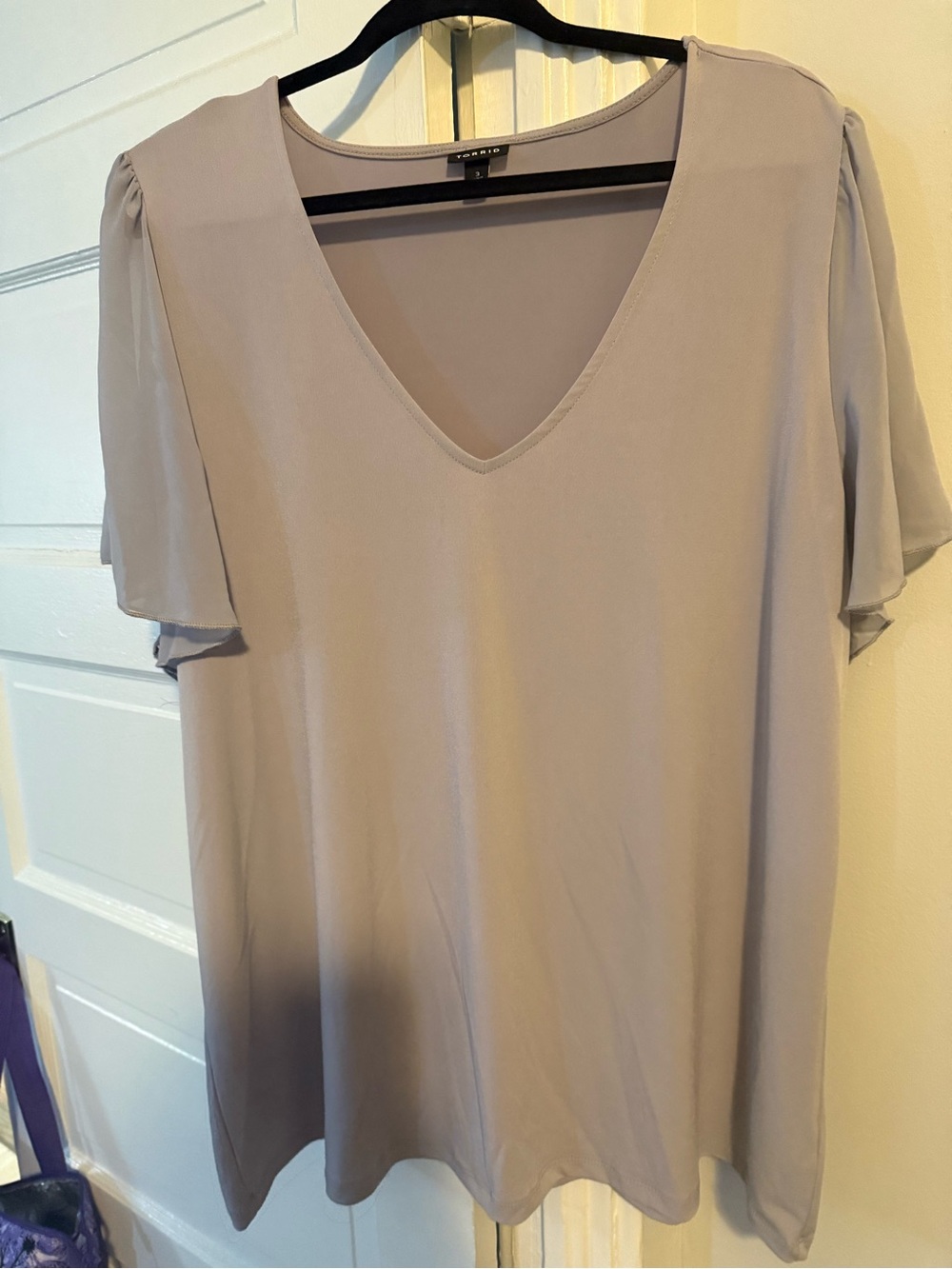 torrid Lavender V-Neck Flutter Sleeve Blouse